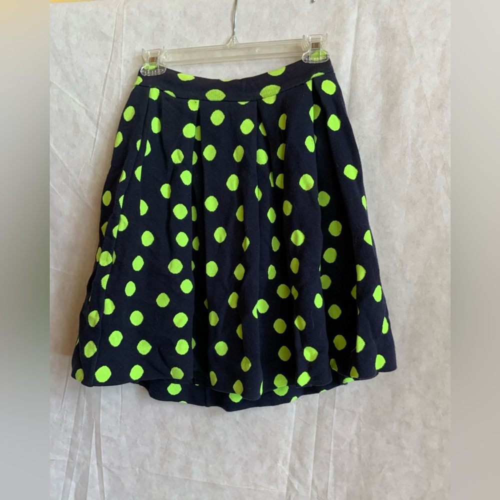 Marc by Marc Jacobs women’s skirt- Dark navy blue and Lime